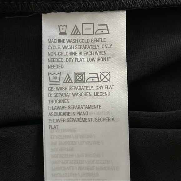 Susan Graver black sheer embroidered sleeve v-neck side slit blouse top size M - Picture 14 of 15